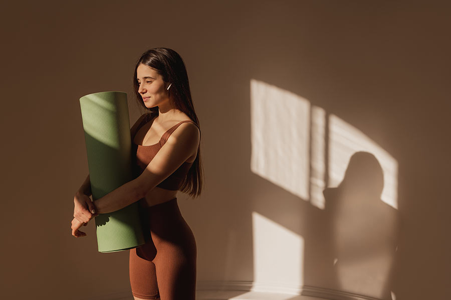 Lire la suite à propos de l’article Simple Yoga Poses for Daily Calm